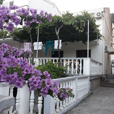 Sobe I Apartmani Marovic Petrovac Bagian luar foto