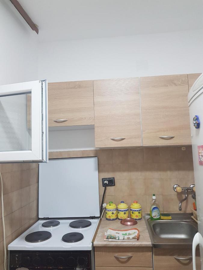 Sobe I Apartmani Marovic Petrovac Bagian luar foto