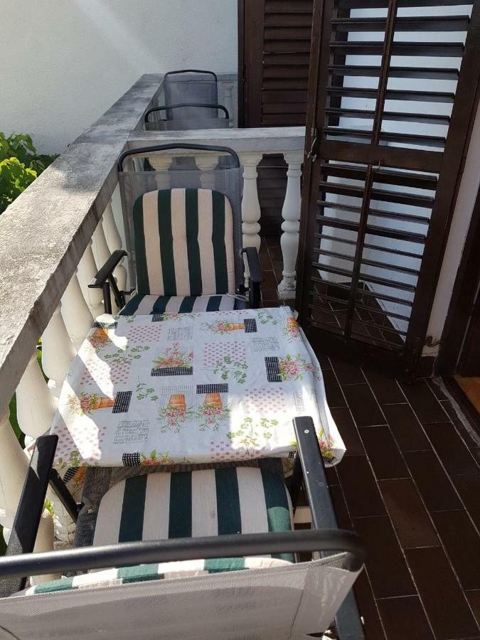 Sobe I Apartmani Marovic Petrovac Bagian luar foto